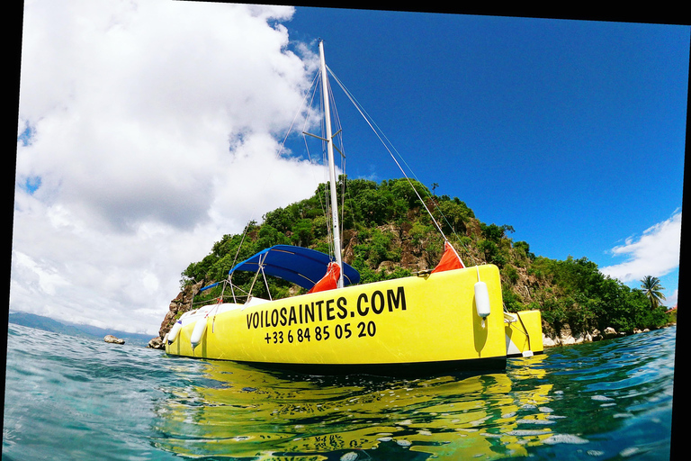2h Sailing catamaran in La Baie des Saintes