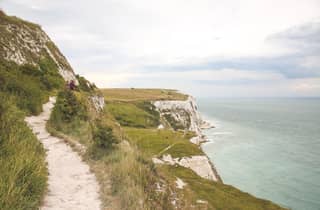 London: Canterbury, Dover Castle, White Cliffs & Kent Trip