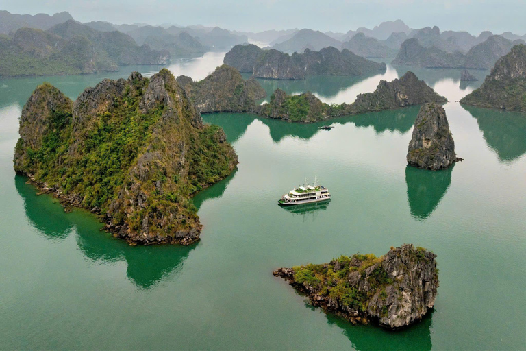 2-Day: Hanoi - Ninh Binh - Halong Bay Luxury Cruise