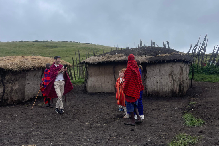 Arusha: tour de día completo a las tribus masái y hadzabe.Excursión de día completo a las tribus Hadzabe y Datoga