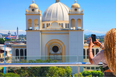 San Salvador: Volcano and Historic Sites Tour
