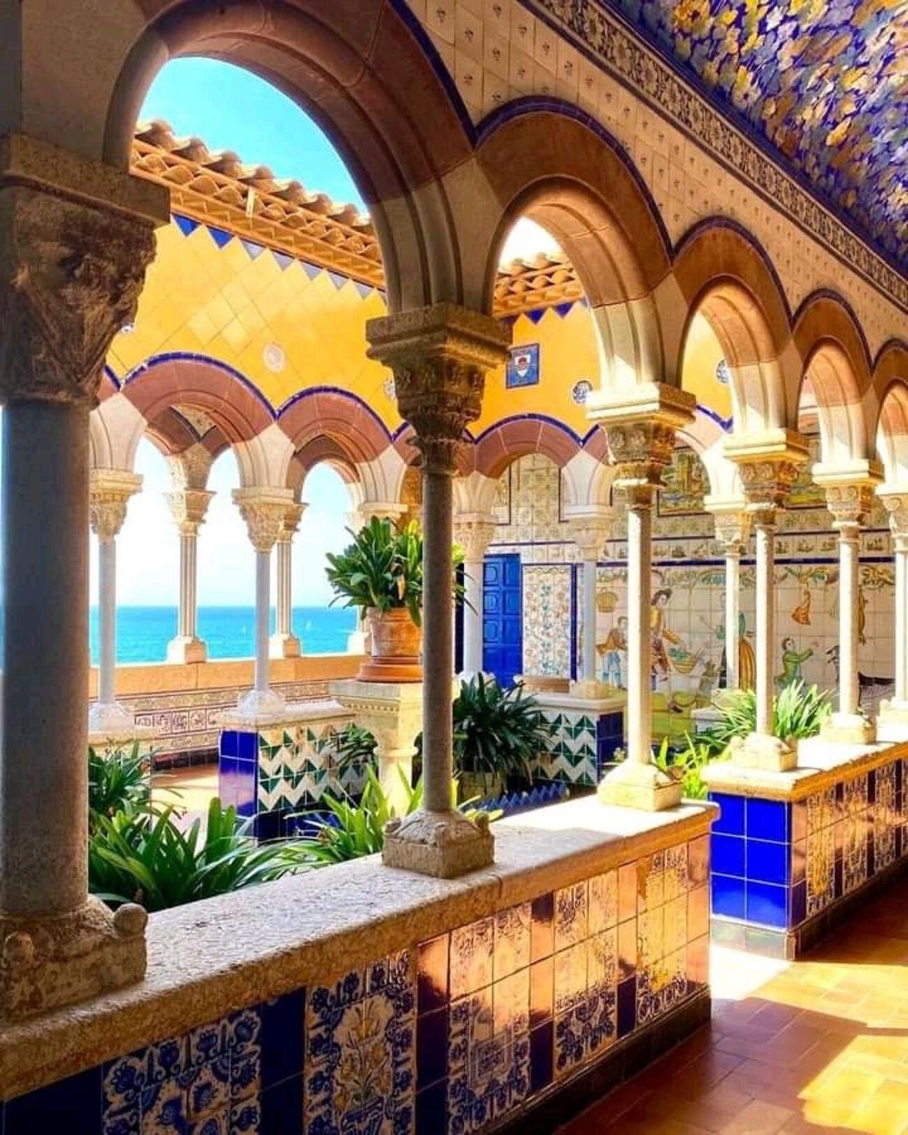 Sitges: Bohème-Stadtrundgang mit Strandpromenade
