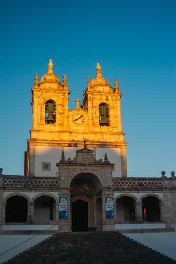 Lisbon: Nazaré Origins Tour with Free Time