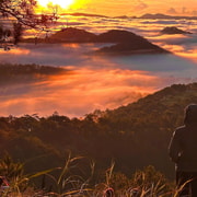 Da Lat: Cloud Hunting & Sunrise Trekking to Hon Bo Peak Da Lat: Cloud Hunting & Sunrise Trekking to Hon Bo Peak