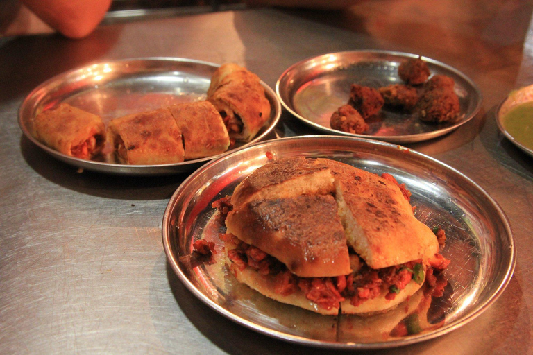 Mumbai: Experience Mumbai Street Food Tour