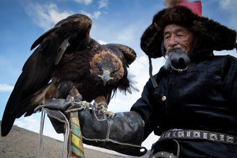 Ulaanbaatar: Eagle Hunting Tour with Nomadic tour