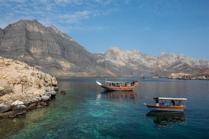 Dubaï : Croisière à Oman avec plongée en apnée, déjeuner et transferts à l'hôtel
