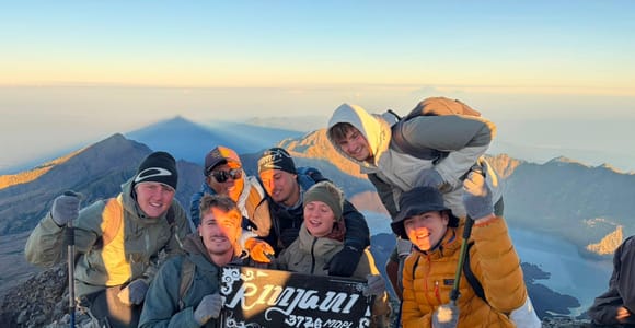 Mount Rinjani: 3-Day 3,726 m Summit Trek & Hot Springs