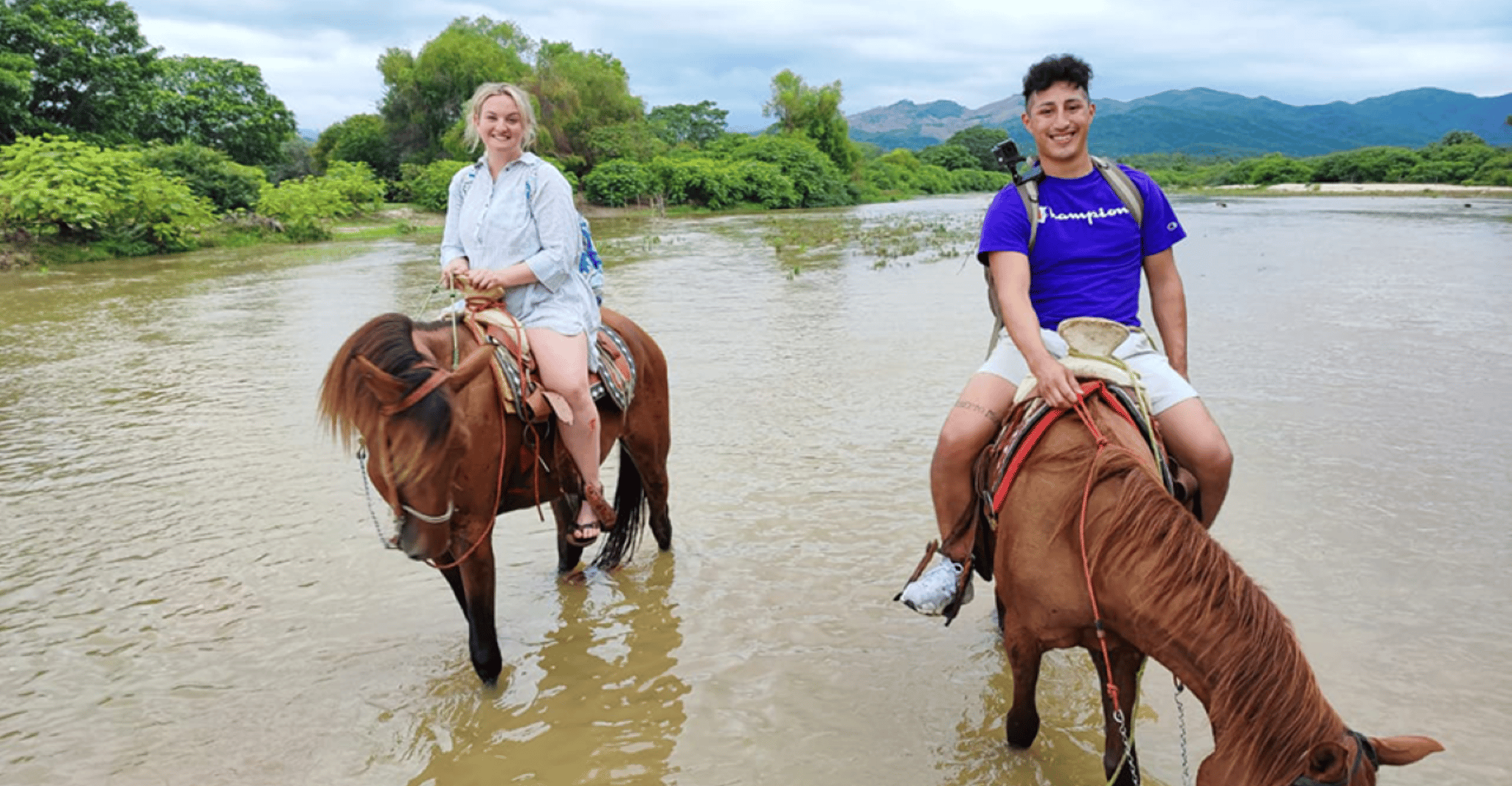 Huatulco, Libération de la tortue, cheval de cheval et bioluminescence - Hizvo