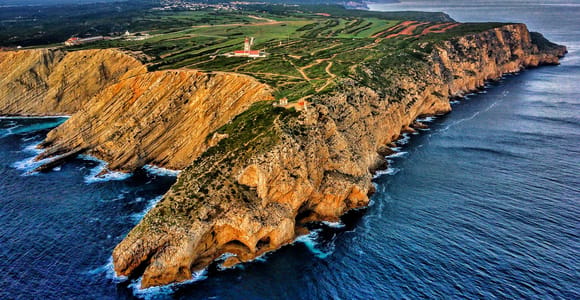 From Lisbon: Setubal Peninsula Day trip with Wine Tasting
