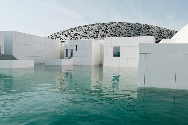 Abu Dhabi City Tour with Louvre and Grand Mosque