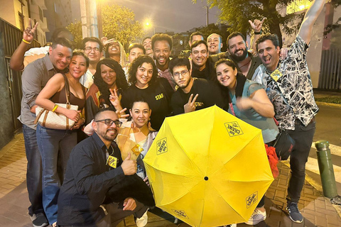 Lima: Barranco's Nightlife Tour with Bar Crawl & Free Shots