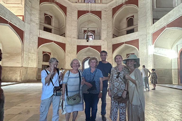 德里：私人一日游 - 定制你的行程全天定制之旅（含空调车、司机和导游）