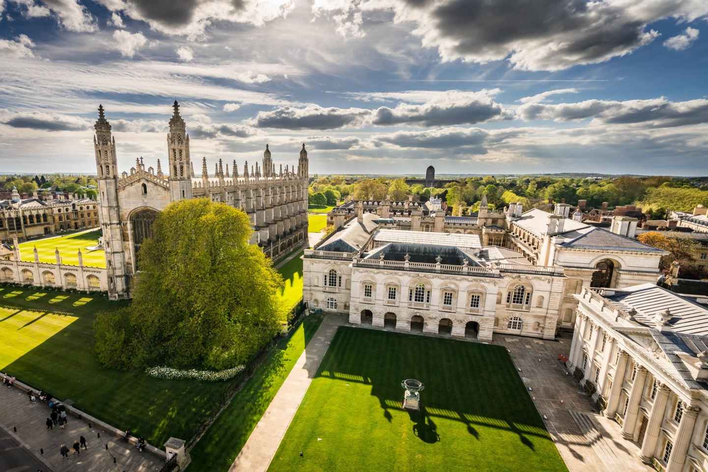 Einkareisla um Dublin með heimsókn í Trinity College & Gamla bókasafnið