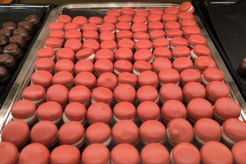 Zurich Walking Food Tour: an itinerant Swiss full meal Zurich Sunset Walking Tour: an itinerant Swiss dinner