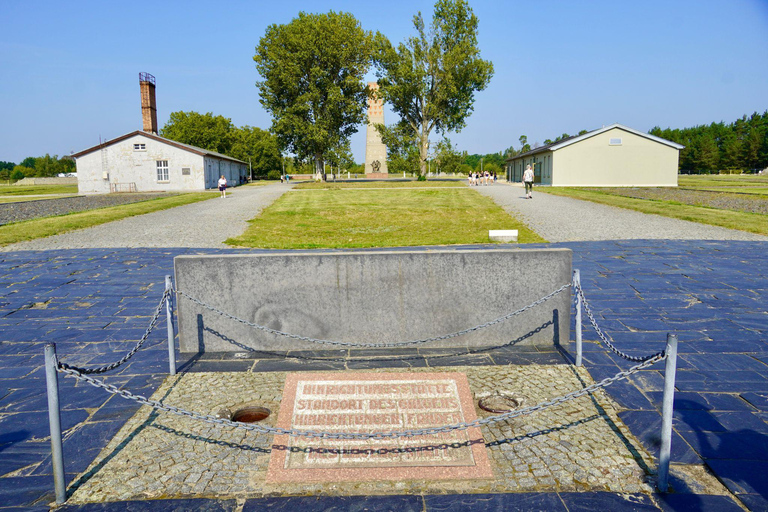 Berlin: Sachsenhausen History Tour with maximum 7 People