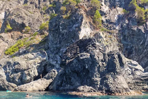 La Spezia: Framura Boat Tour with Snorkeling and Drinks