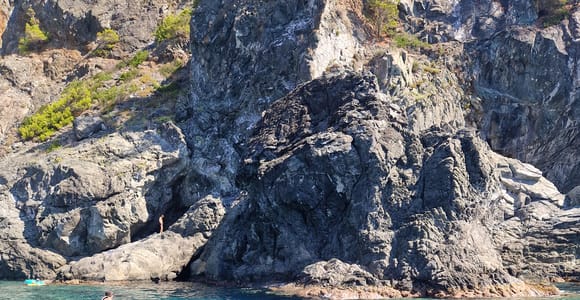 La Spezia: Framura Boat Tour with Snorkeling and Drinks