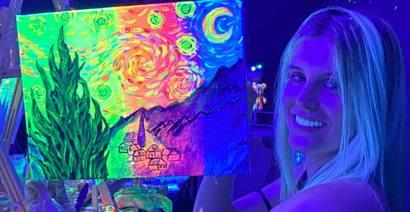 Barcelona: Fluorescent Paint and Wine Workshop
