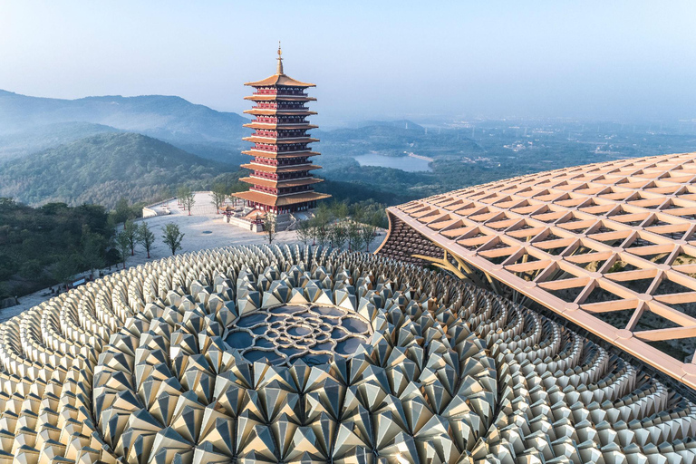 Nanjing: Private City Highlights Tour with Lunch