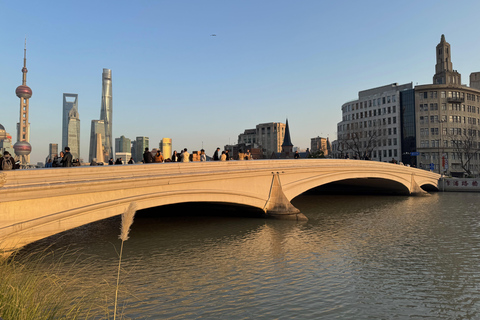 Shanghai Histories Walking Tour: Suzhou Creek to the Bund