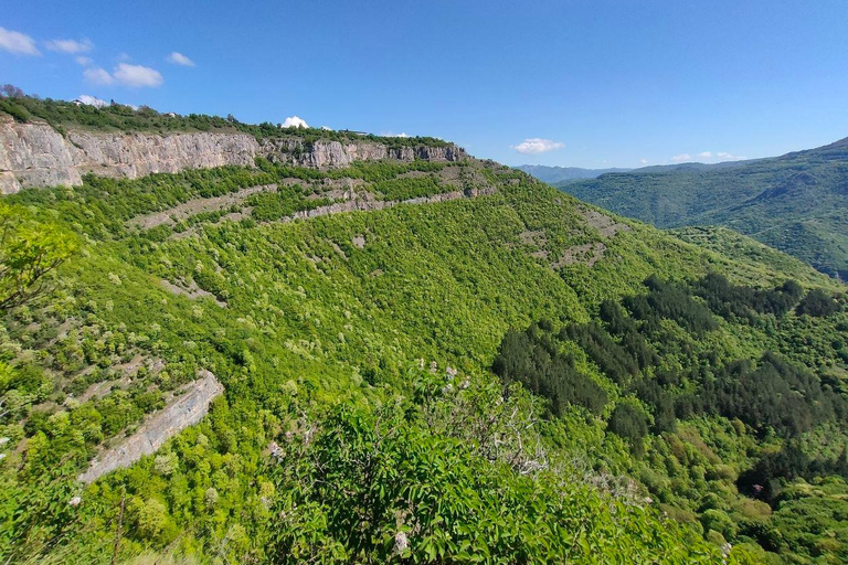 From Sofia: Iskar Gorge Hiking & Skaklya Waterfall Day Trip