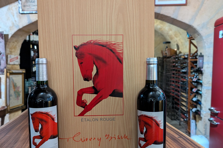 Blaye: the secrets of Blaye, wine, art, history and old cars