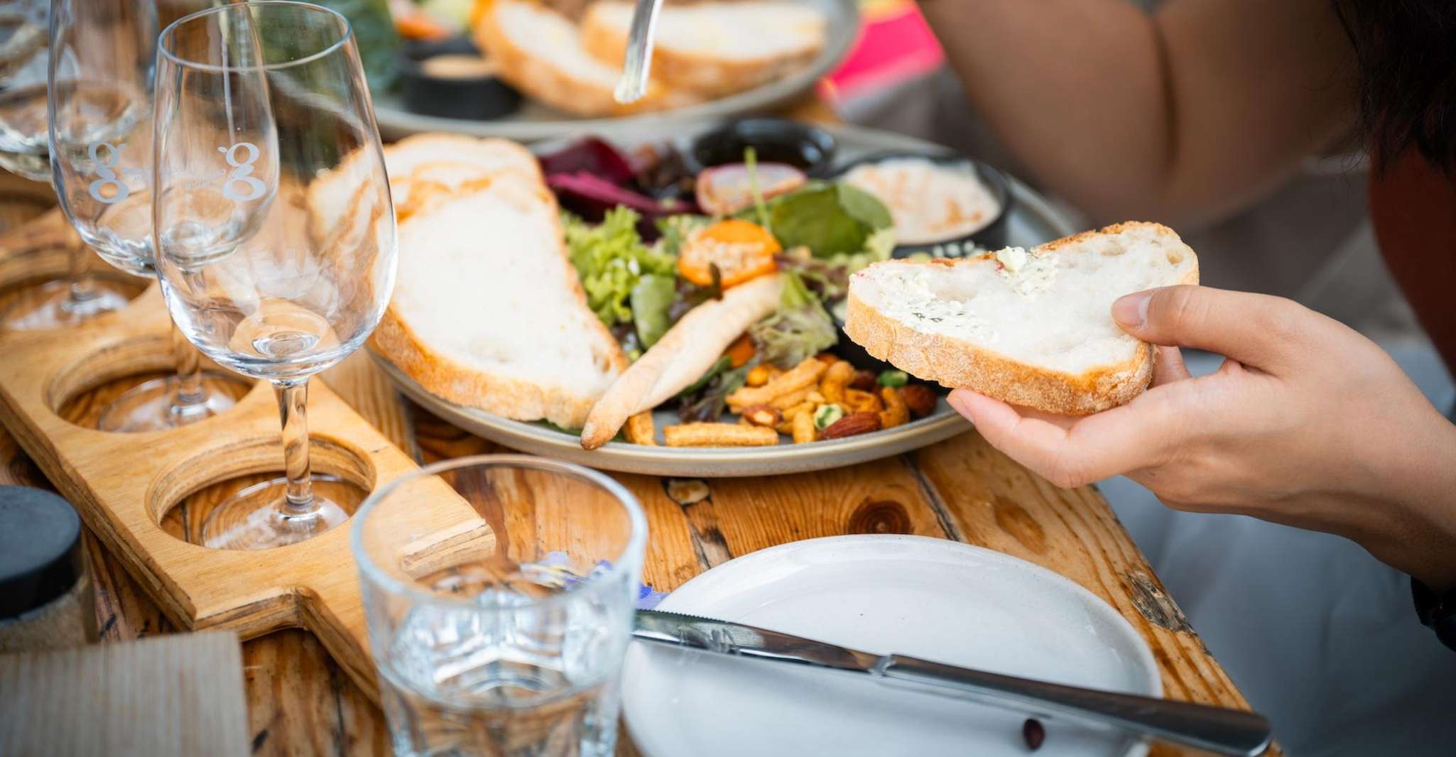 Melbourne: Peninsula Hot Springs with Lunch and Wine photo 5