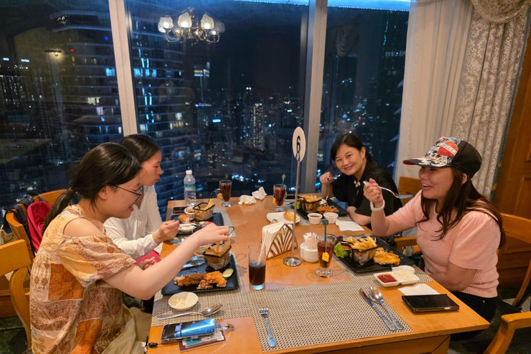 Petronas Twin Tower Skybridge View & Dining Experience WESTERN CUISINE DINNER 7PM