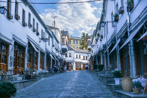 Z Tirany/Durres: jednodniowa wycieczka po mieście do Blue Eye i Gjirokaster