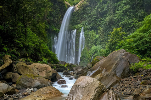 Lombok : Village de Senaru, chutes d&#039;eau de Sendang Gile et Tiu Kelep