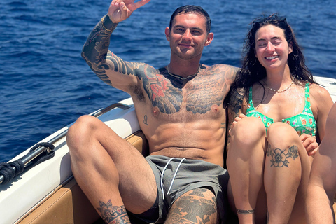 马耳他：科米诺岛、蓝色泻湖、水晶泻湖私人游船之旅马耳他：科米诺岛、蓝湖、水晶泻湖私人游船之旅