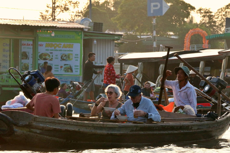 Von HCM: Mekong Delta Can Tho Floating Market 2-Tages-TourGruppentour und Aufenthalt im 3-Sterne-Hotel (mindestens 2 Personen)