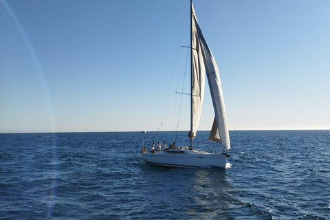 Las Palmas: Enjoy an exclusive experience of 4 or 7 hours. Las Palmas: 7-hour sailing experiences.