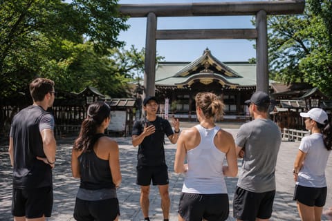 Tokyo: Slow-Paced Running Tour of Historic Spots with Local - Image 2