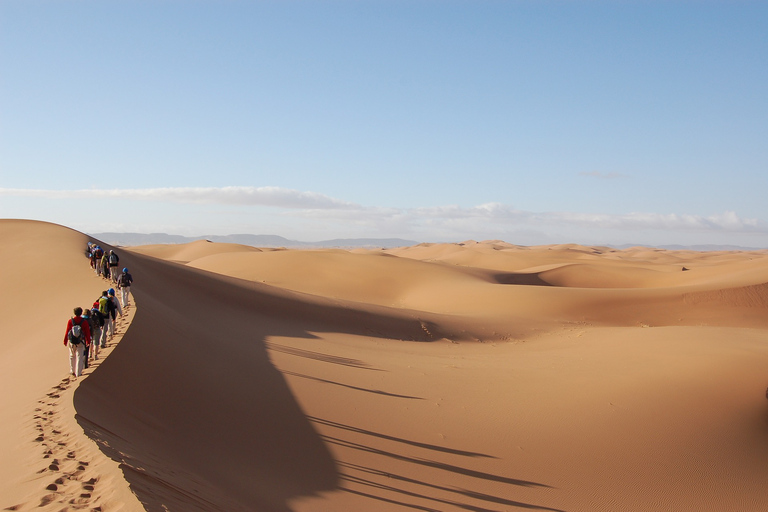 De Marrakech: 3 dias e 2 noites para o deserto do Saara MerzougaDe Marrakech: excursão de 3 dias ao deserto do Saara de Merzouga