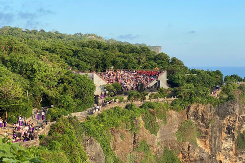 Bali: Fast-Track Entry to Uluwatu Temple & Kecak Fire Dance Private Tour Tour with Small Group