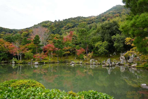 Kyoto: Arashiyama UNESCO Walking Tour with Admission