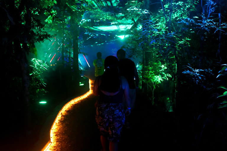 Check out the Water Show and Car Exhibition at Wonder Park in Foz do Iguaçu Water Show and Car Exhibition at Wonder Park in Foz do Iguaçu