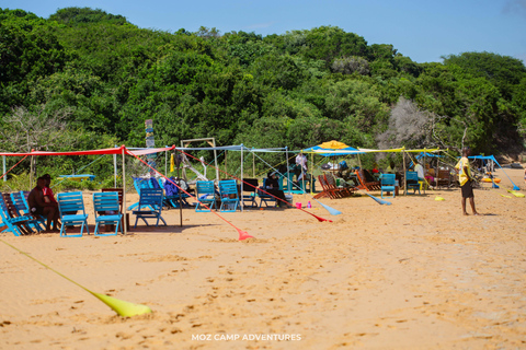 Maputo: Santa Maria Beach Cruise with Snorkeling & Brunch
