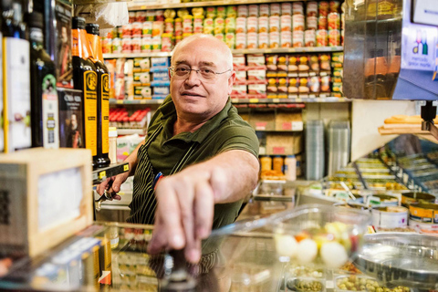 Madrid: Tour gastronomico a piedi e visita al mercato