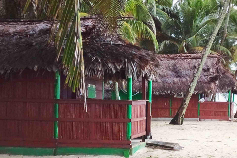 San Blas Islands Overnight: Private Cabin w/ Private Bath