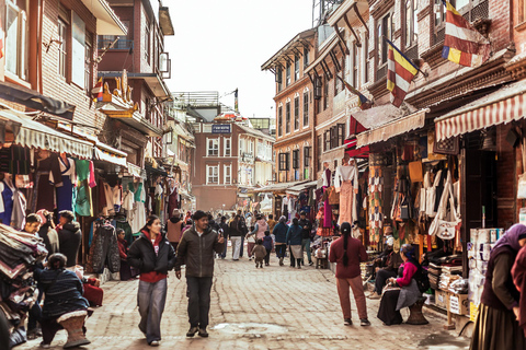 Kathmandu: Everest Eats Food Tour with 15+ Tastings