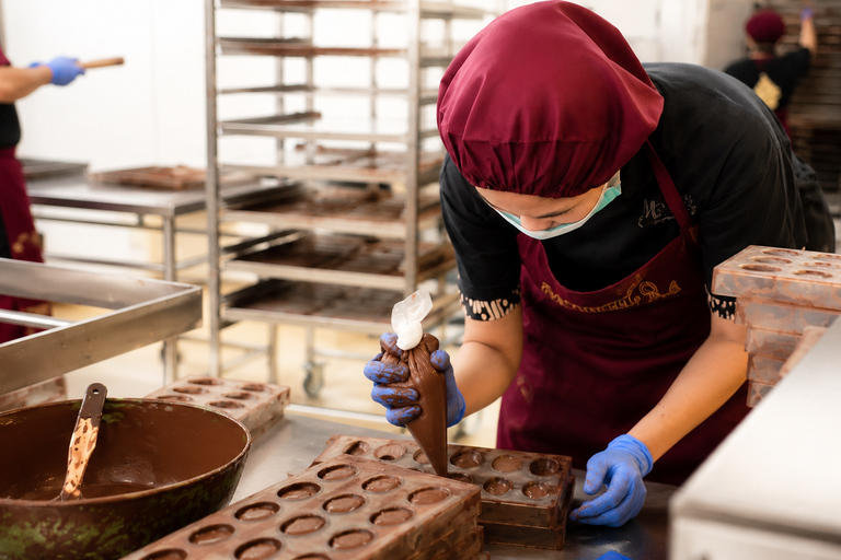 Yogyakarta: Coffee, Chocolate Making & Museum Tour