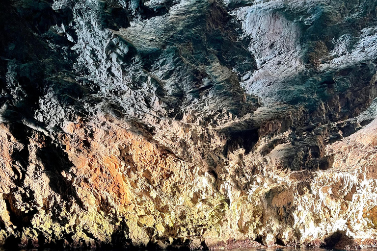 Lancha Rápida Privada de 3 horas Nuestra Señora de la Roca y Cueva AzulLancha Rápida Privada 3 horas Nuestra Señora de la Roca y Cueva Azul