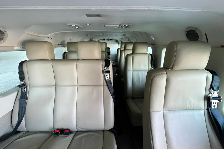 Colombo Urban & Coastal Scenic Flight with Private Transfer