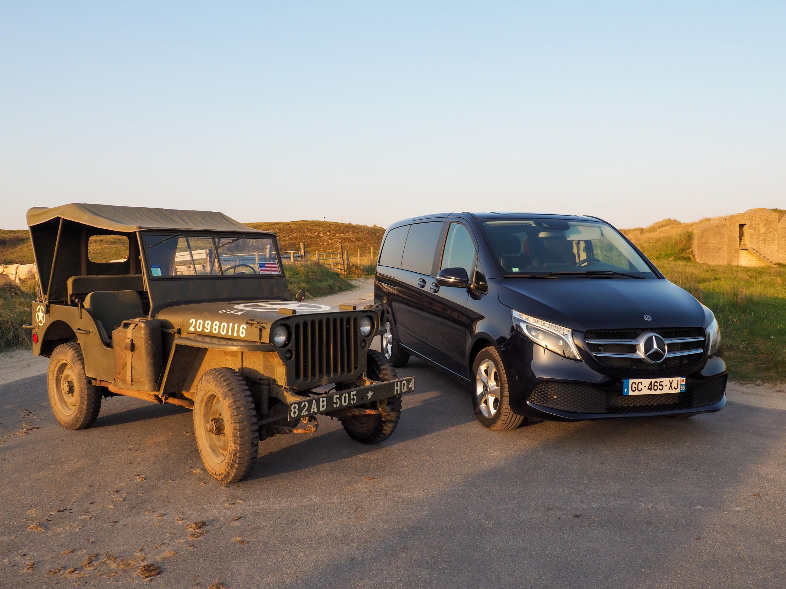 Bayeux: D-Day-Tour – Jeep-Tour zum Zweiten Weltkrieg und Ganztagestour im Kleinbus