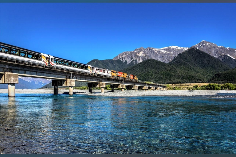 Arthur’s Pass and Castle hills Day Trip From Christchurch