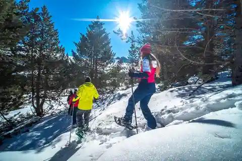 Andorra: Geführter Schneeschuh-Ausflug in Grau Roig