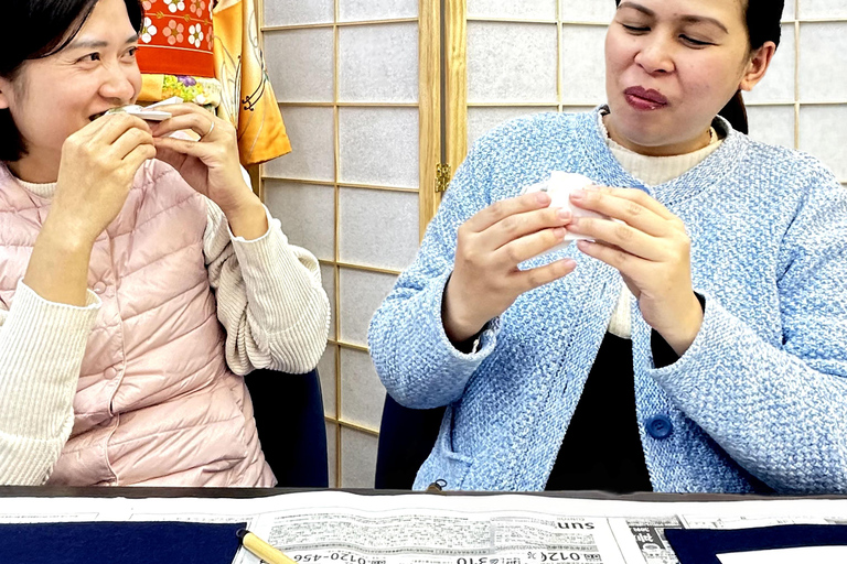 Nagoya City: Japanese Calligraphy Class with Tea and Sweets Japanese Calligraphy with Tea and Sweets